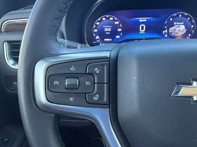 Used 2024 White Chevrolet Premier image 18