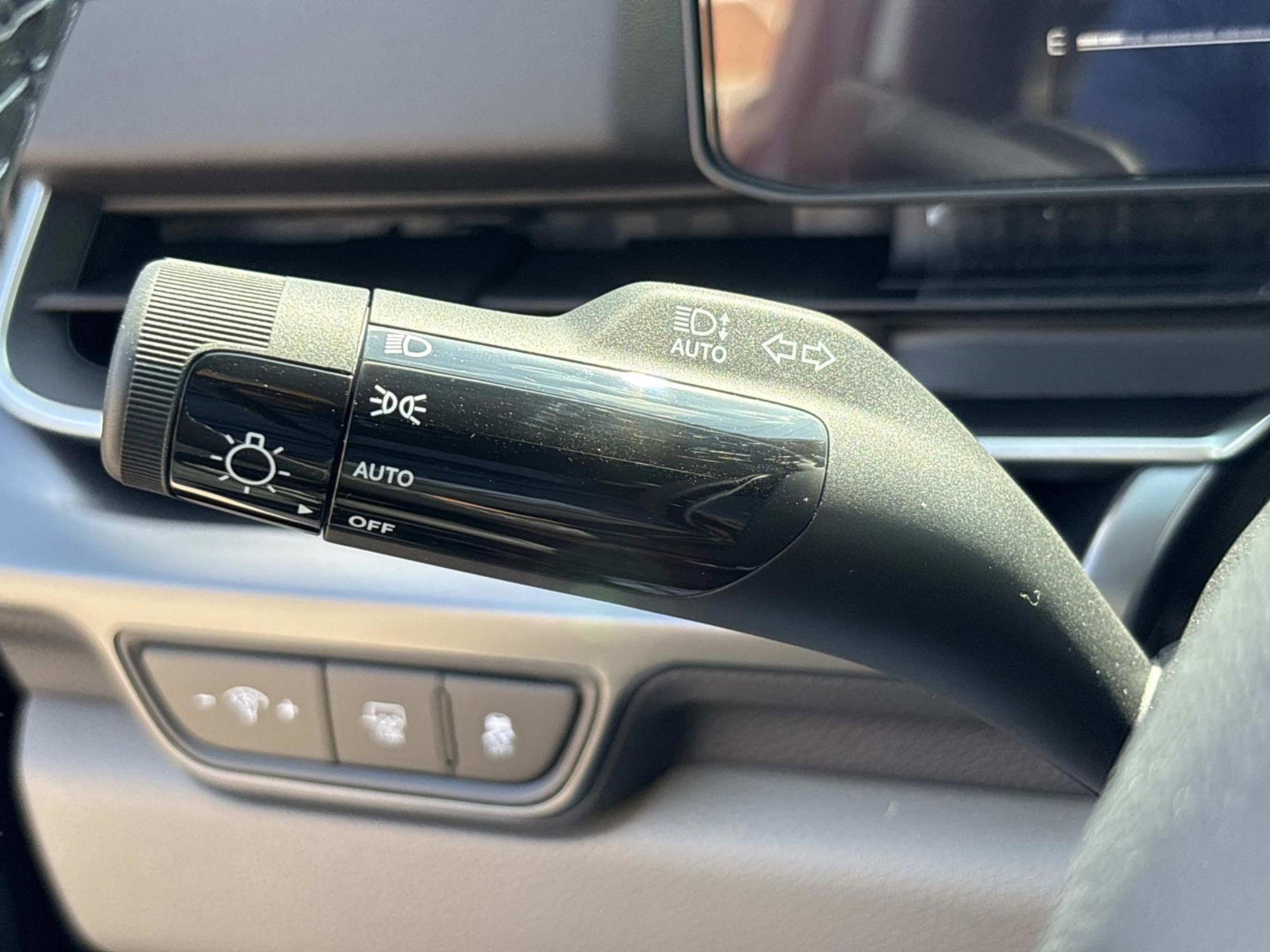 New 2026 Panthera Metal Kia LXS image 25