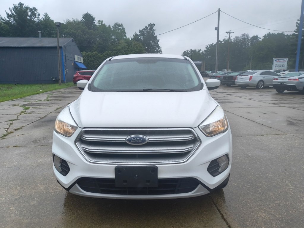 Used 2017 White Ford SE image 2