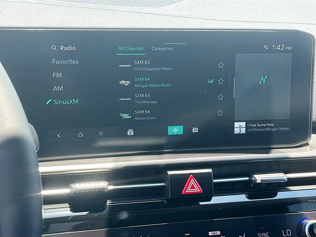 New 2026 Glacial White Pearl Kia SX Prestige image 15