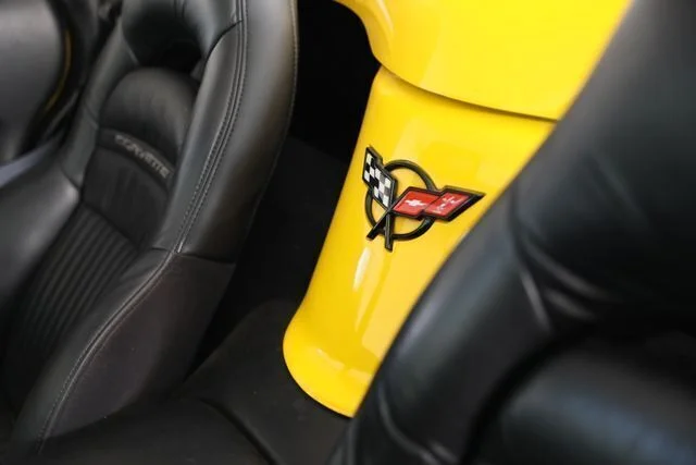 Used 2000 Yellow Chevrolet Base image 11