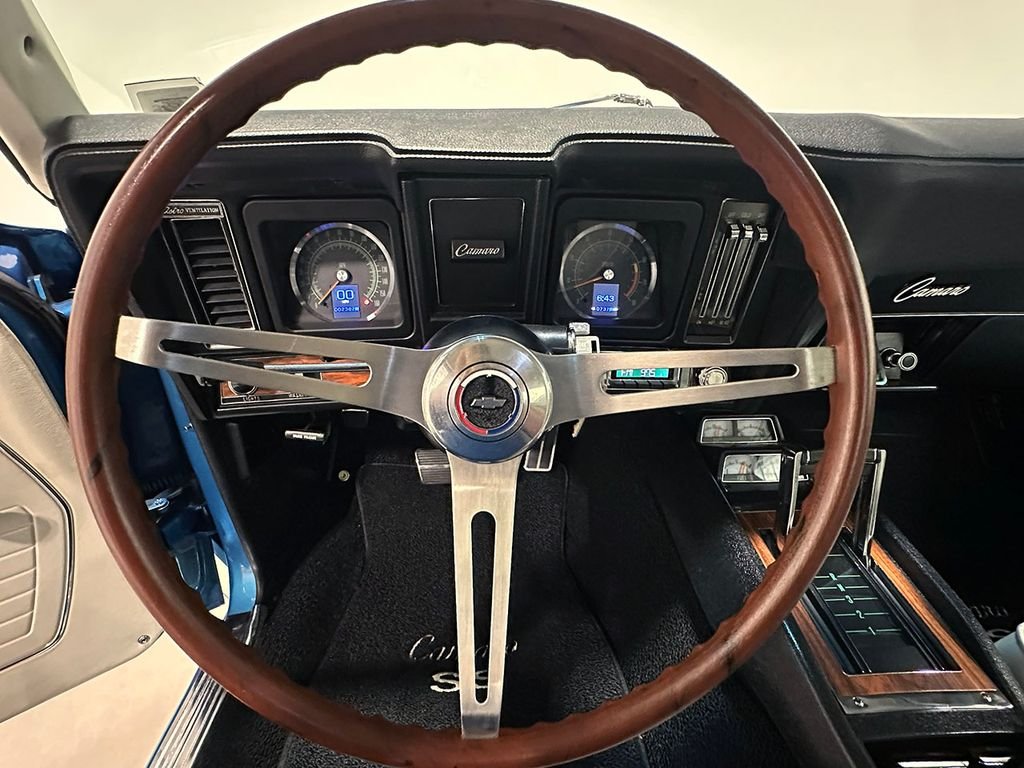 Used 1969 Blue Chevrolet  image 77