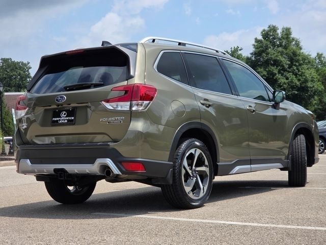 Used 2024 Autumn Green Metallic Subaru Touring image 25