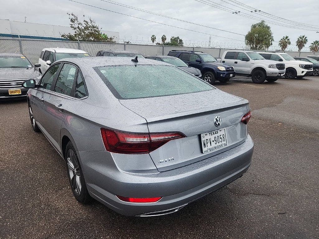 Used 2020 Pyrite Silver Metallic Volkswagen 1.4T SE image 10
