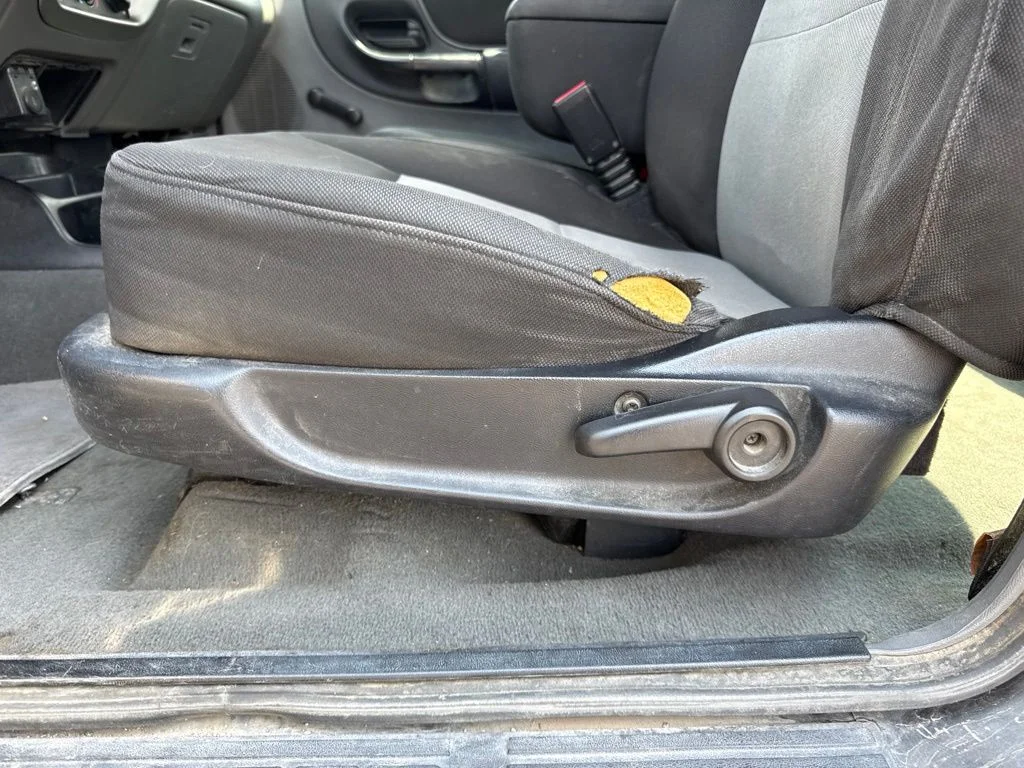 Used 2005 Dark Shadow Gray Clearcoat Metallic Ford XLT image 13