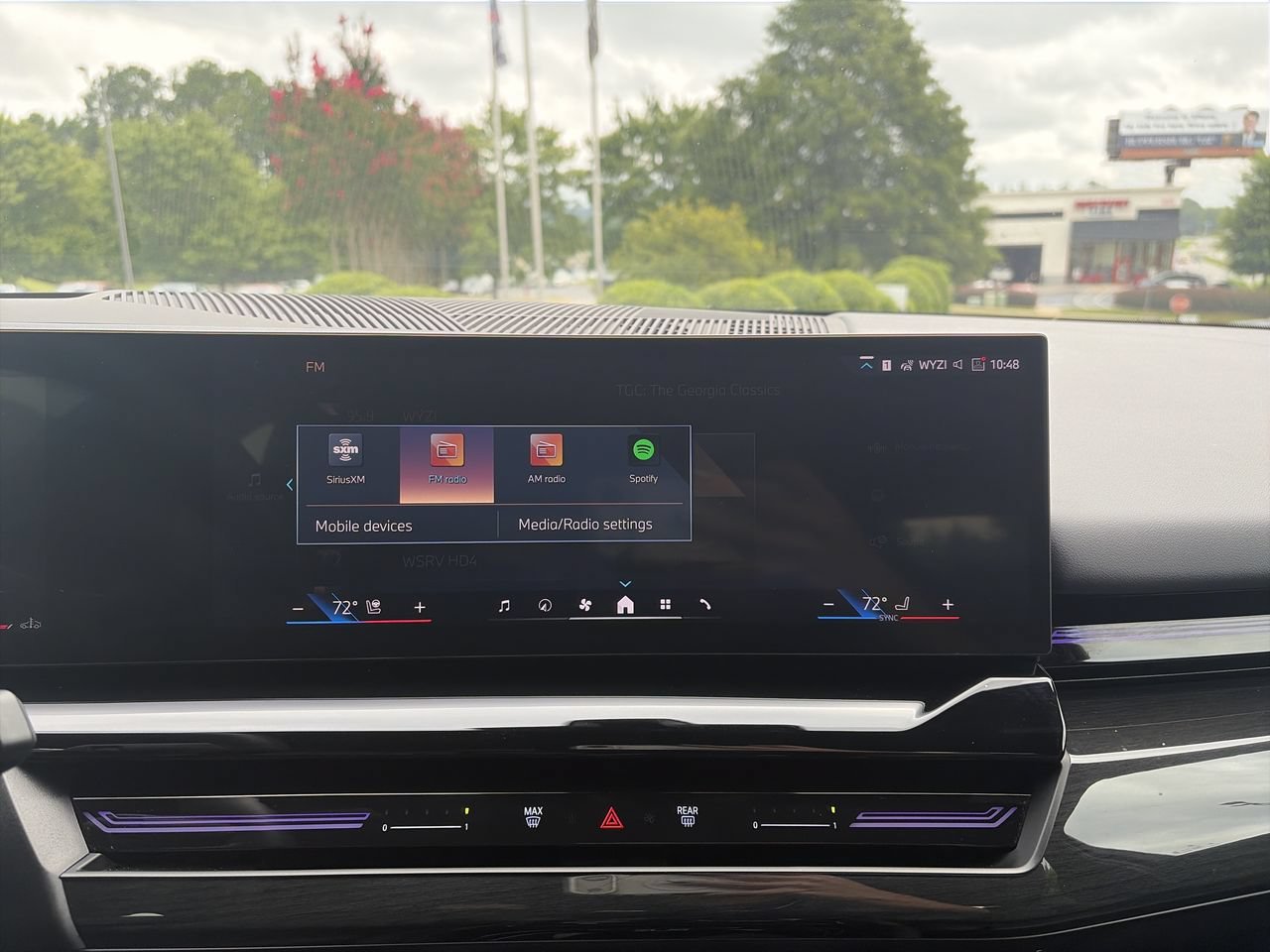 Used 2025 Black Sapphire Metallic BMW 530i image 24