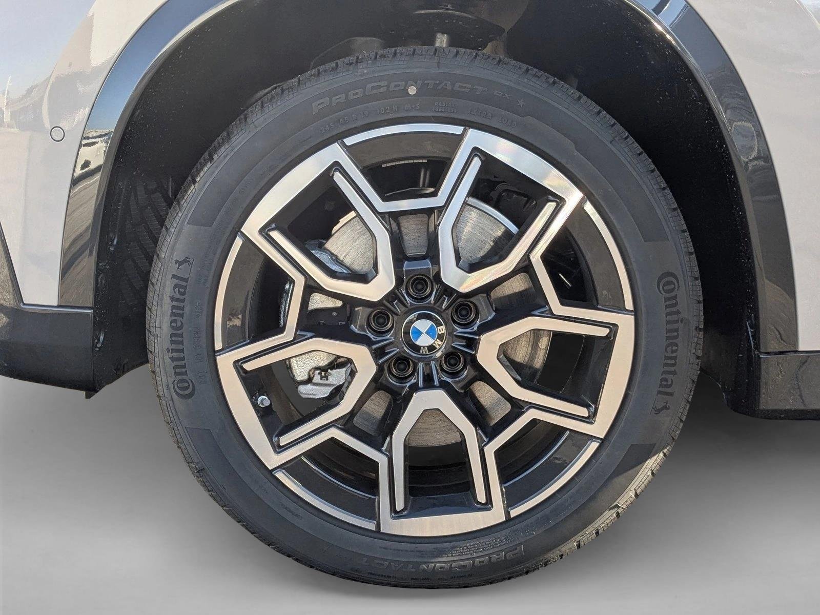 Used 2026 Dune Grey Metallic BMW xDrive28i image 10