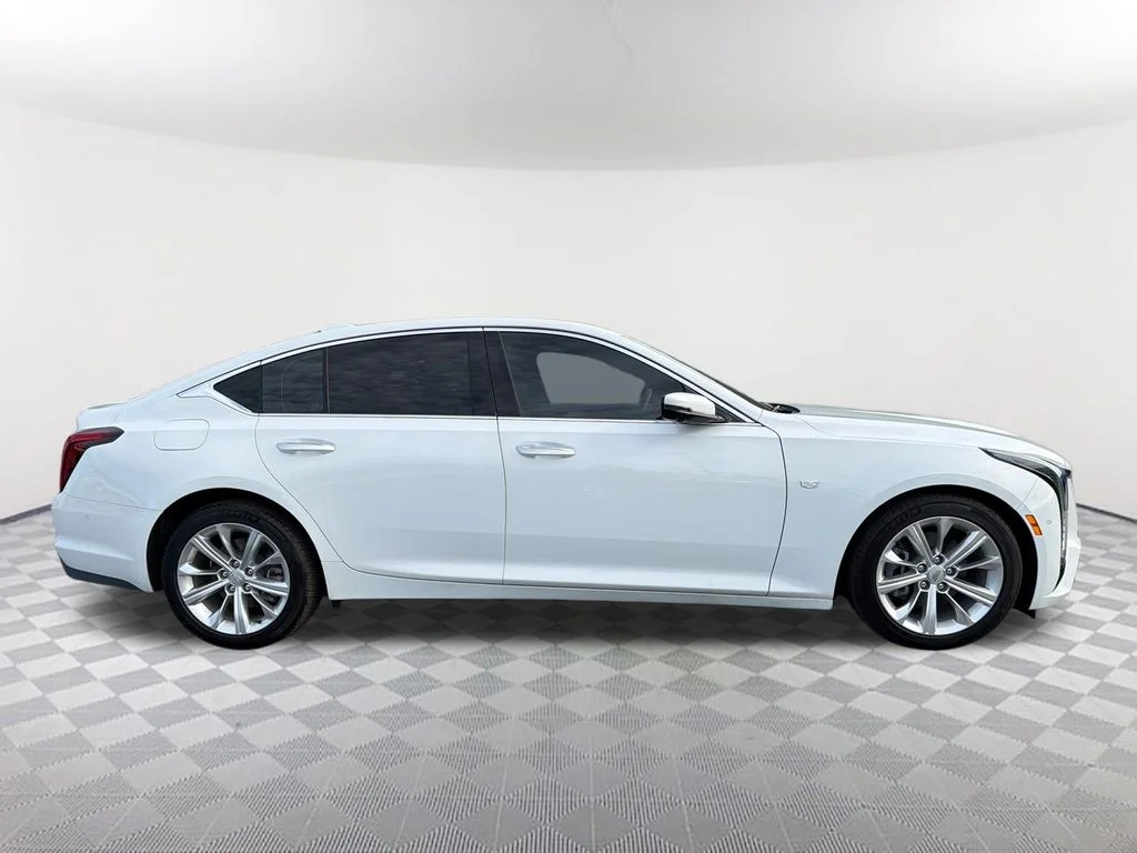 Used 2025 White Cadillac Premium Luxury image 4
