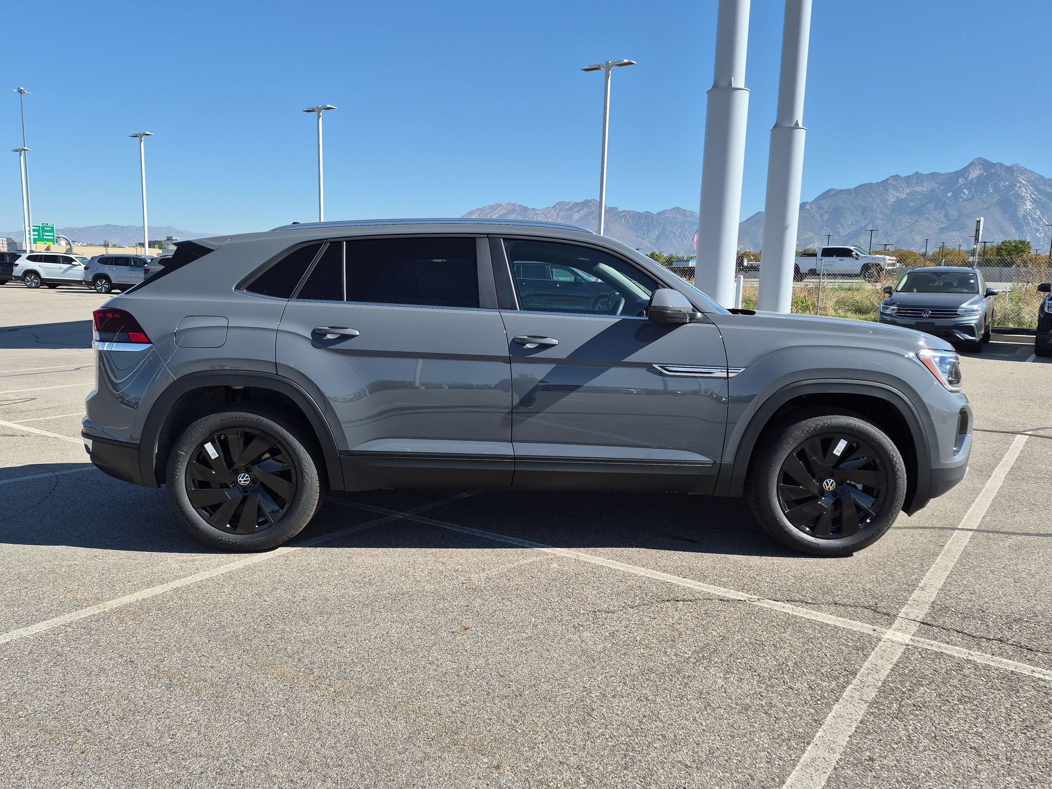 New 2026 Pure Gray Volkswagen 2.0T SE w/Technology image 2