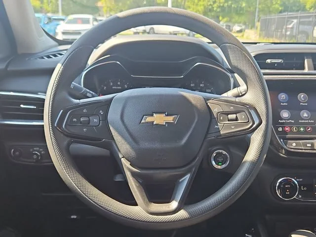 Used 2023 Sterling Gray Metallic Chevrolet LT image 15