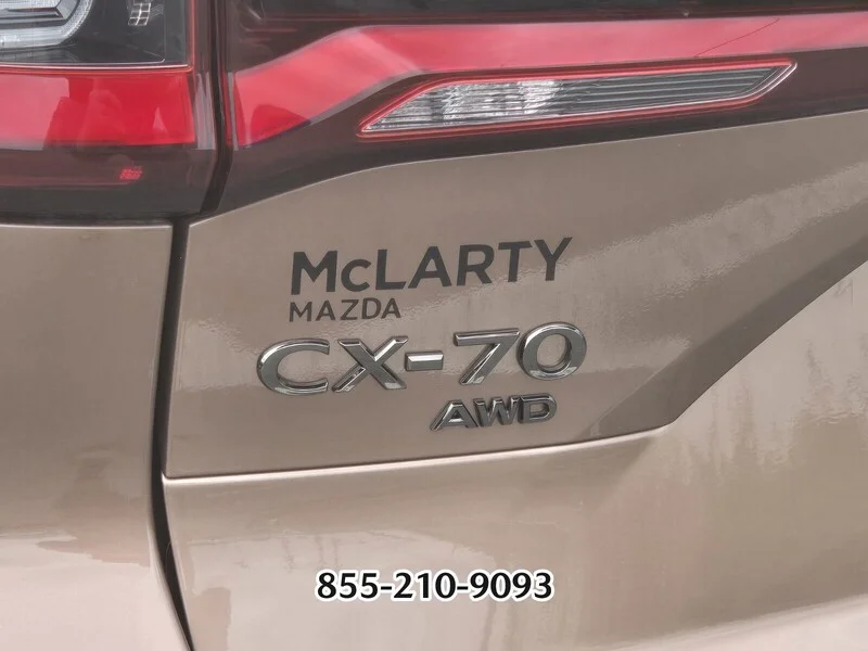 2026 Mazda CX-70 Premium Package - Photo 11