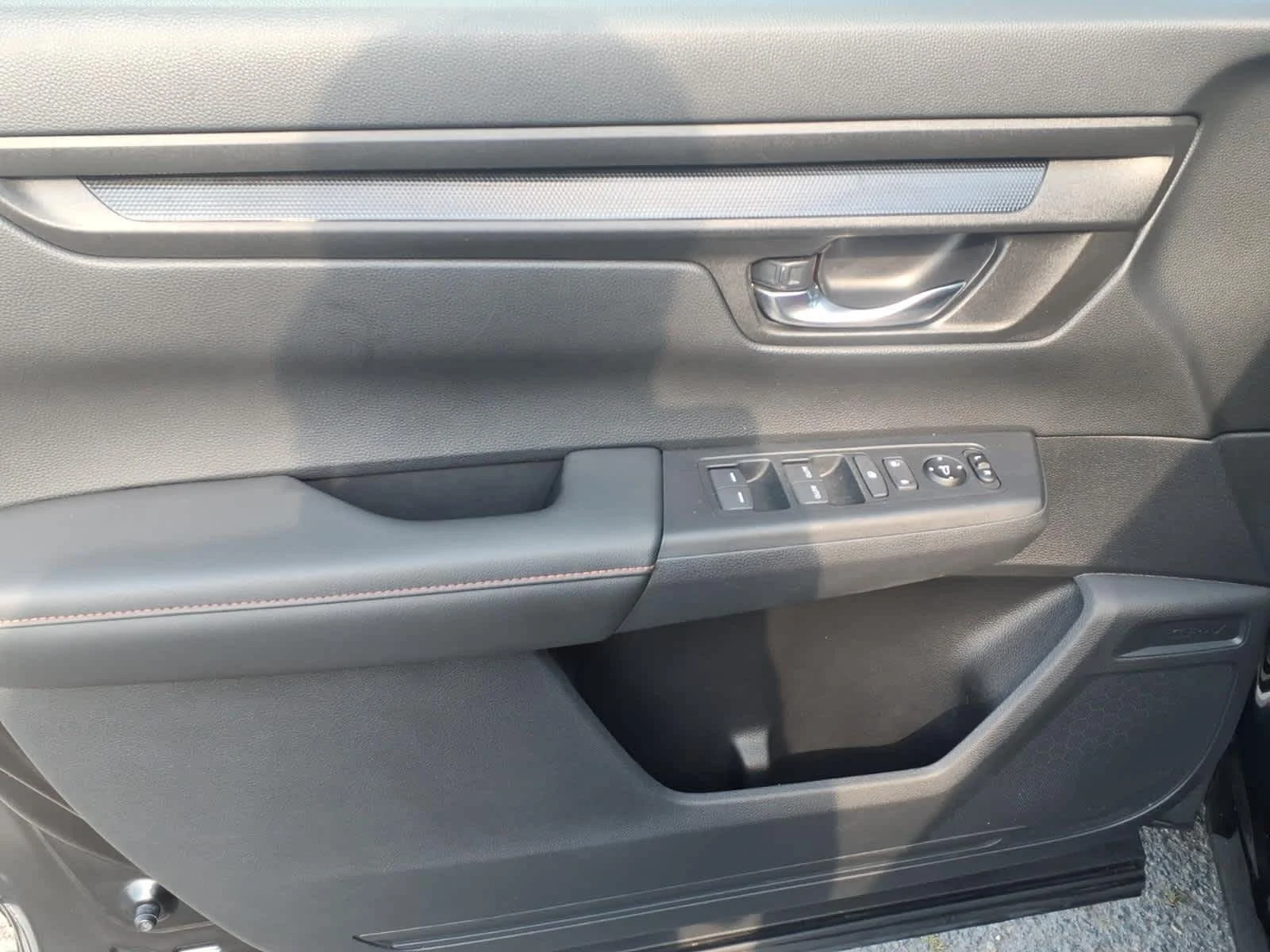 2025 Honda CR-V Sport - Photo 15