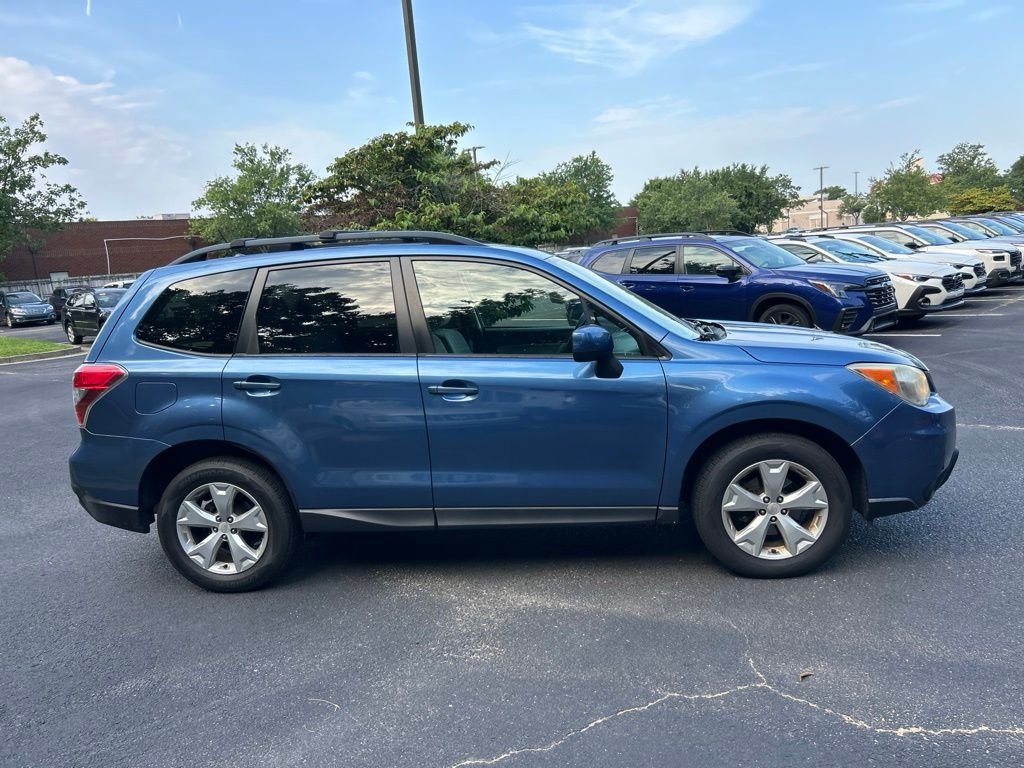 Used 2015 Blue Subaru 2.5i Premium image 2