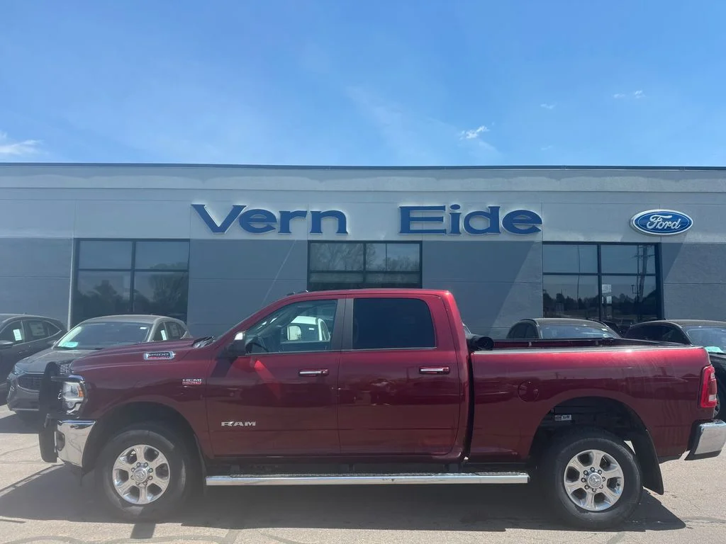 2019 RAM 2500 Big Horn 4X4 Crew Cab SWB's photo