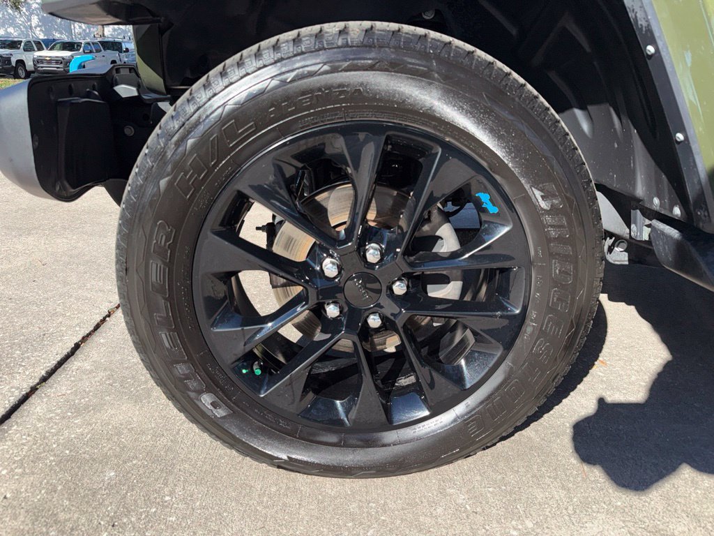 Used 2023 Green Jeep Sahara 4xe image 30
