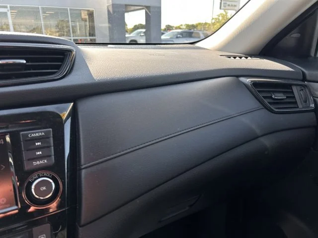 Used 2018 Black Nissan SV image 40