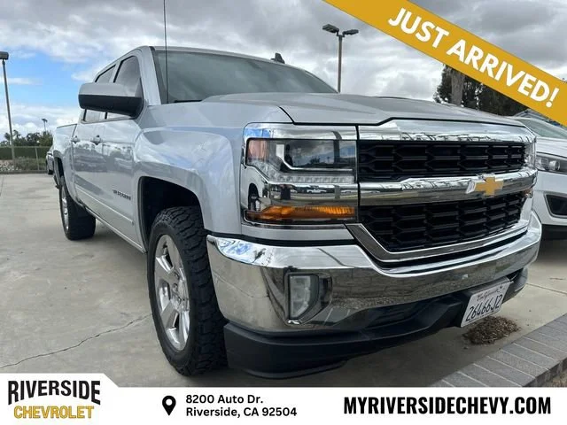 2017 Chevrolet Silverado 1500 LT Crew Cab Short Box's photo
