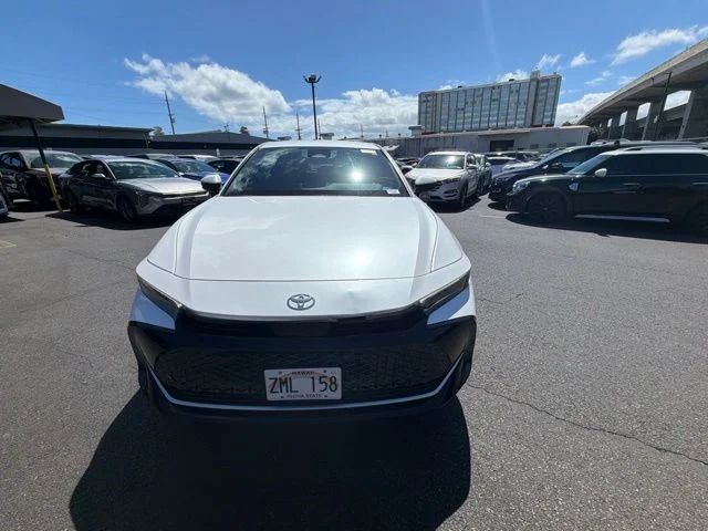 Used 2023 White Toyota XLE image 1
