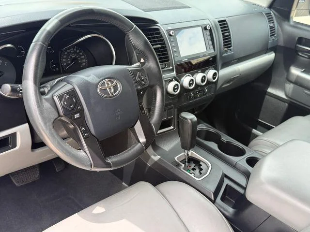 Certified Used 2020 ICE CAP Toyota SR5 image 11