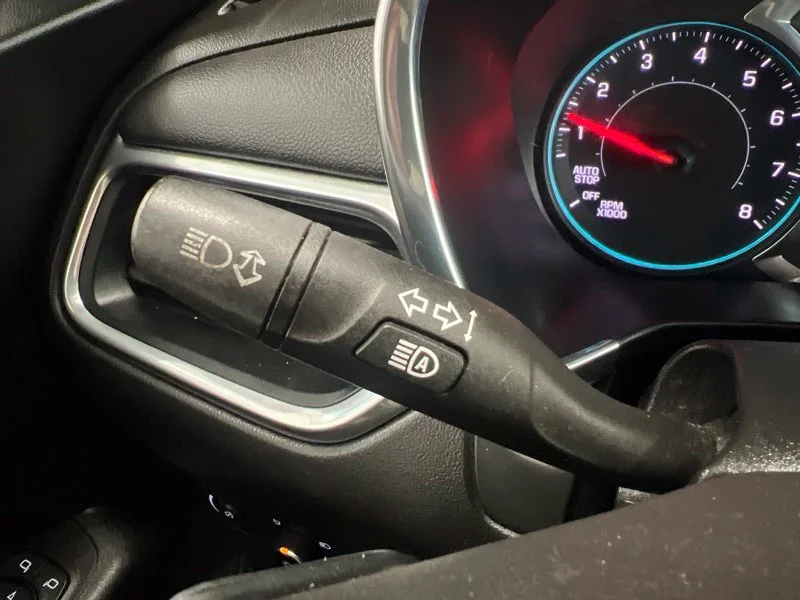 Used 2020 White Chevrolet LT image 21