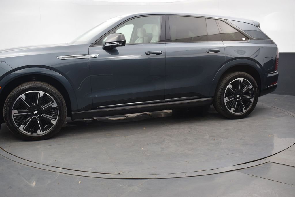 Certified 2025 Cadillac Escalade IQ Sport 1 with VIN 1GYTEEKL1SU107471 for sale in Naperville, IL