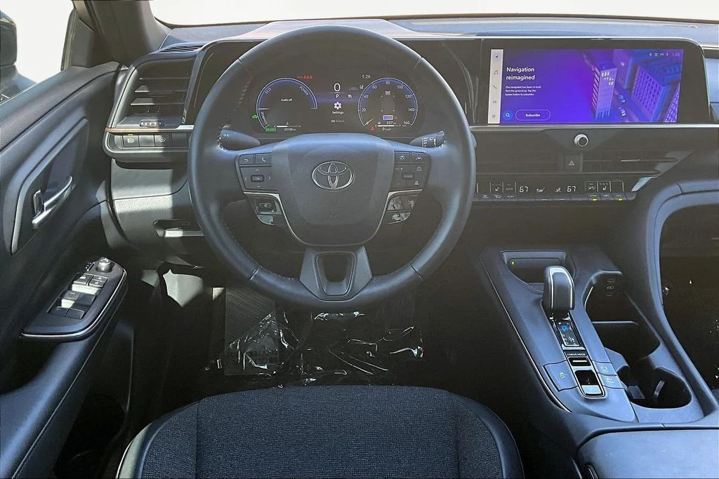 Used 2023 Gray Toyota XLE image 4