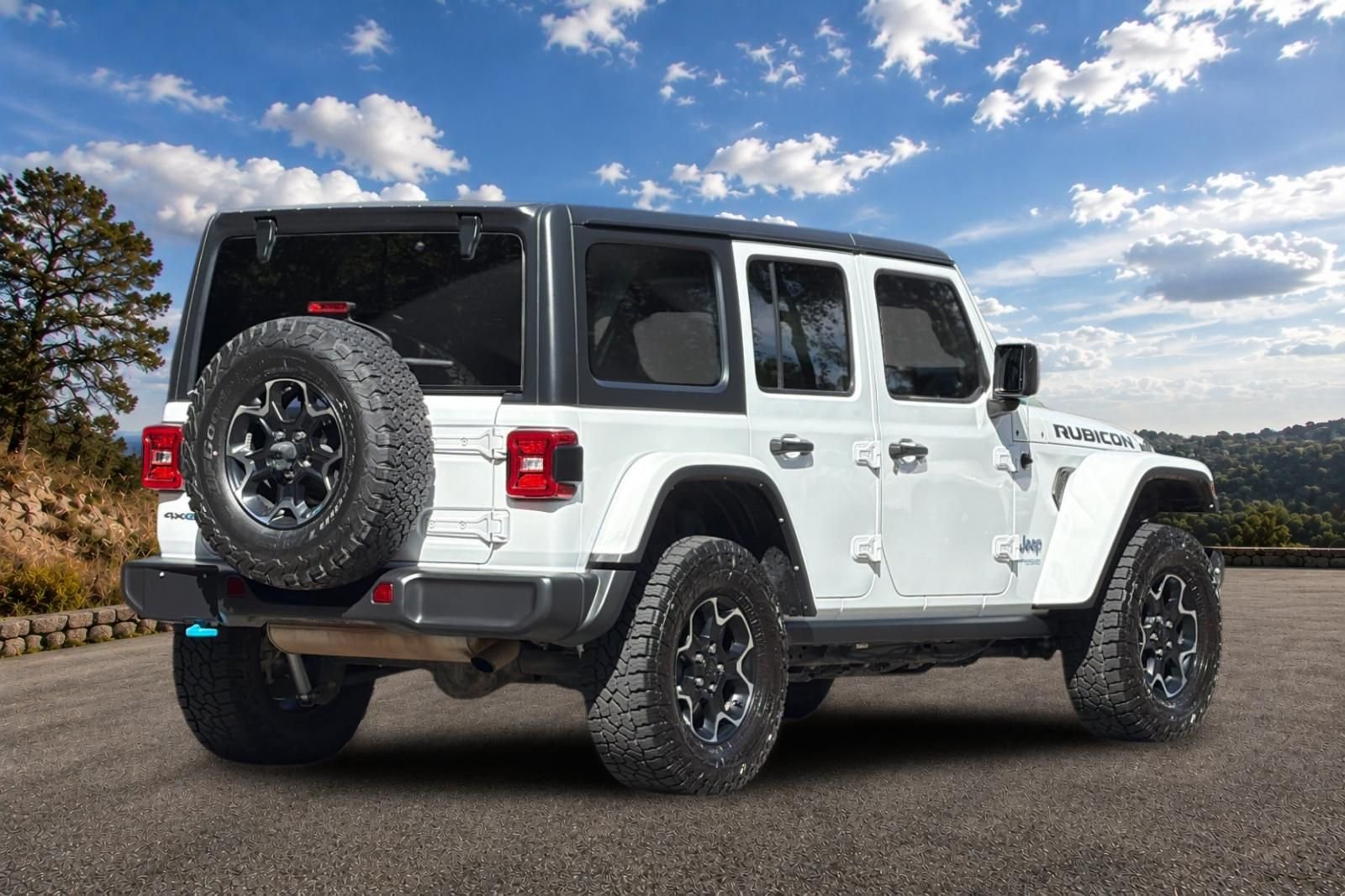 Used 2022 Bright White Clearcoat Jeep Unlimited Rubicon 4xe image 5