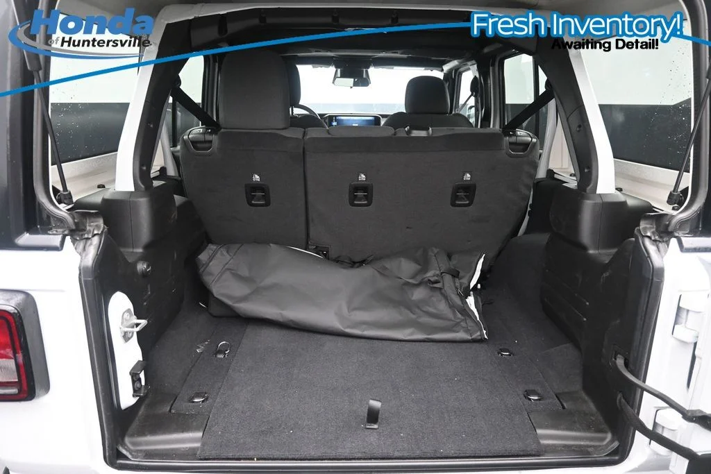 Used 2025 Bright White Clearcoat Jeep Sport S image 12