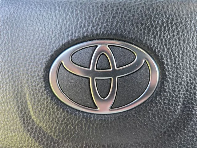 Used 2025 Black Toyota SR5 image 31