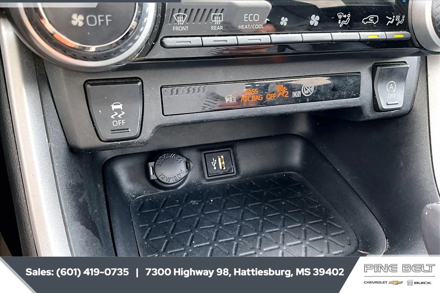 Used 2024 Magnetic Gray Metallic Toyota XLE Premium image 24