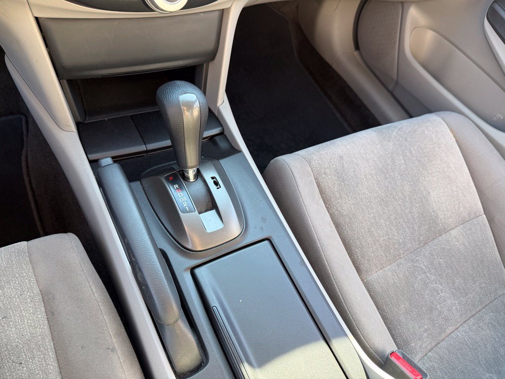Used 2010 Polished Metal Metallic Honda LX-P image 20