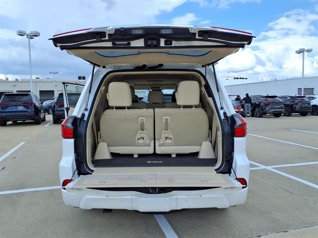 Used 2019 Eminent White Pearl Lexus Three-Row image 20