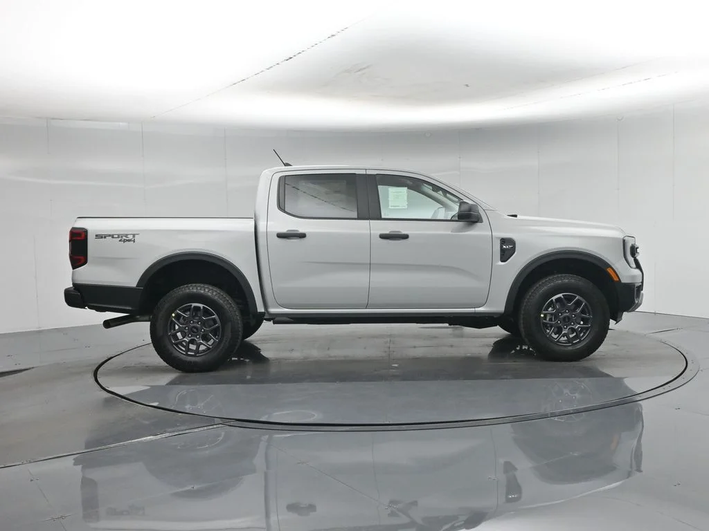 New 2026 Avalanche Ford XLT image 24