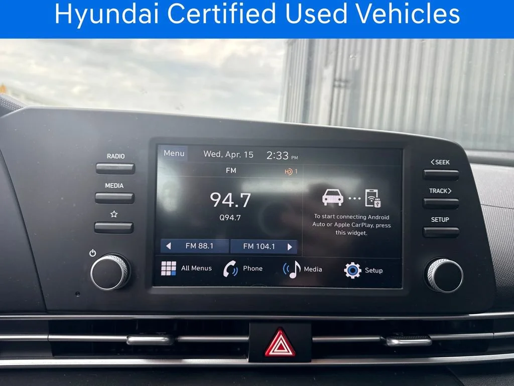 Certified Pre-Owned 2025 Hyundai Elantra SE