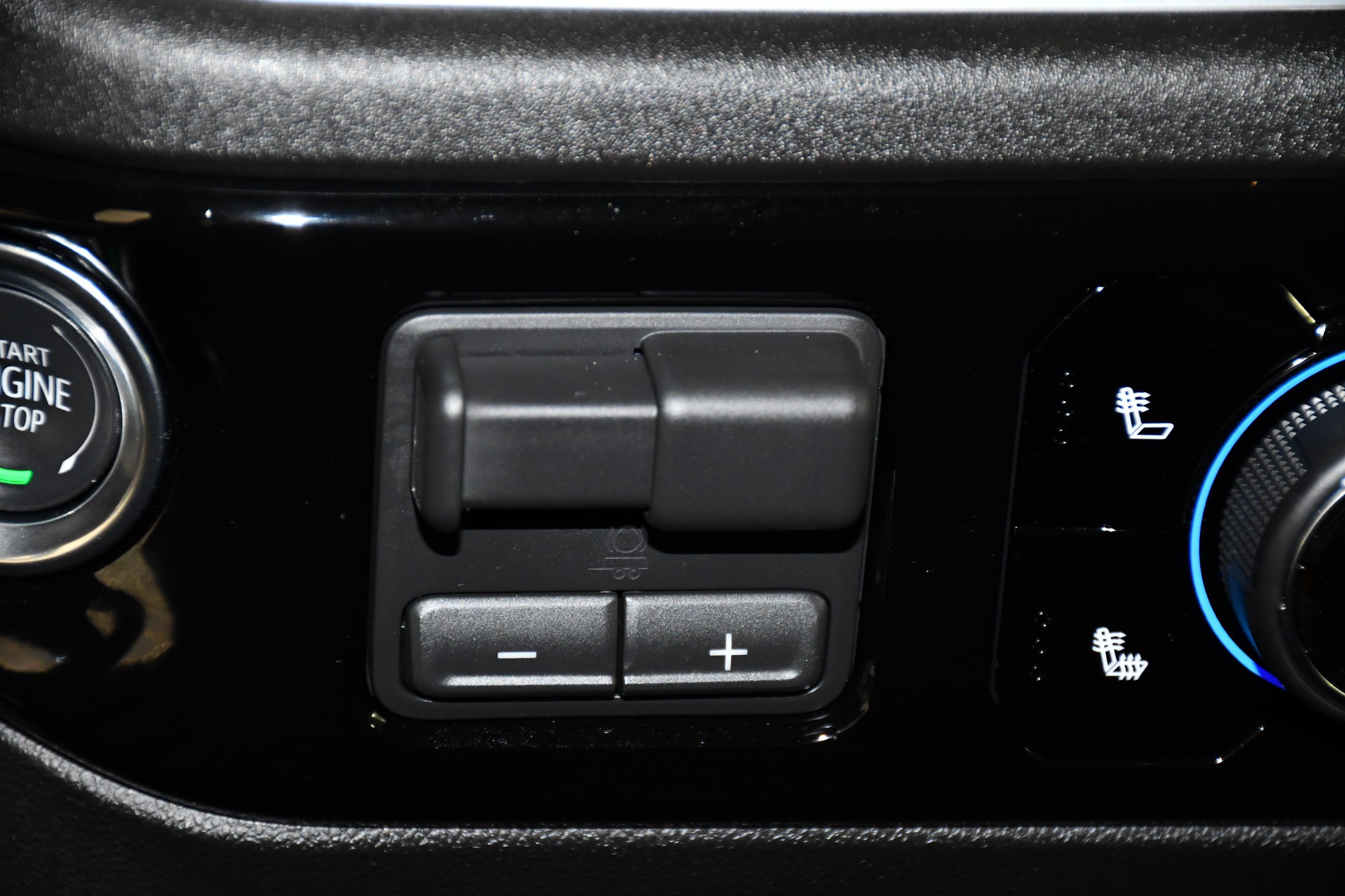 Used 2026 Summit White Chevrolet LT image 26