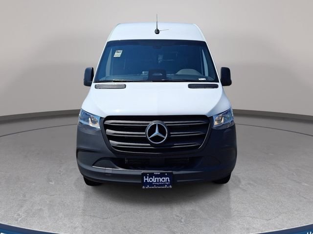 New 2026 Arctic White Mercedes-Benz Cargo 144 WB image 2