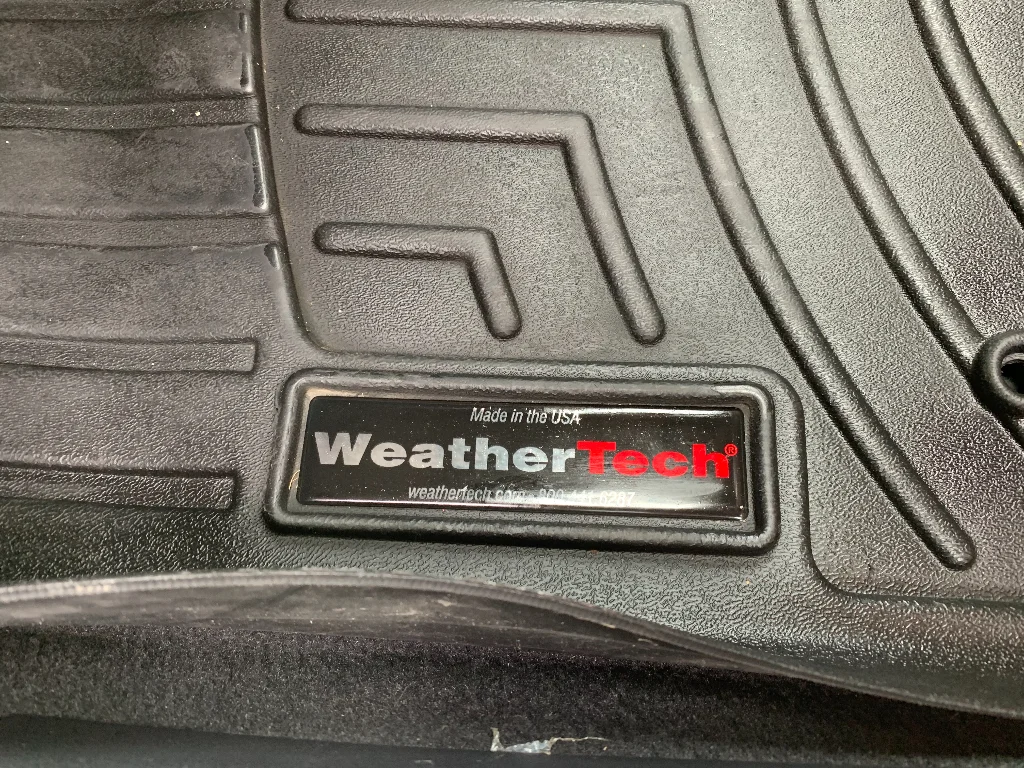 Used 2021 Wolf Gray Kia GT-Line image 33