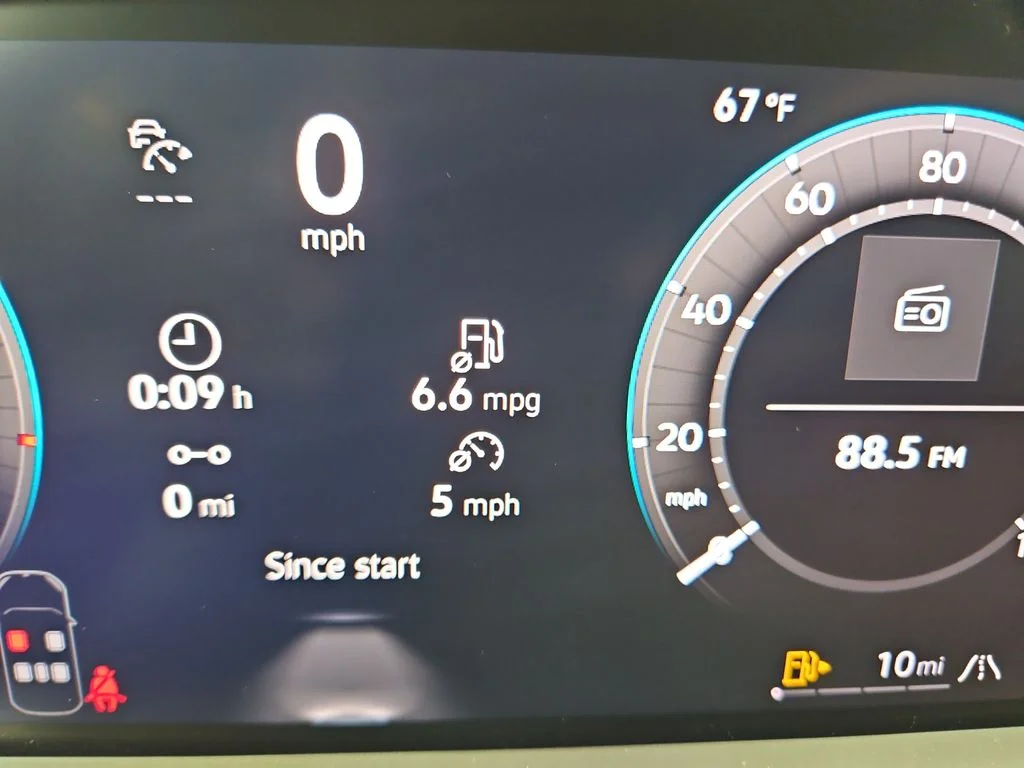2026 Volkswagen Tiguan SE - Photo 16