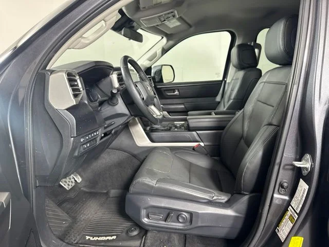 Used 2022 Gray Toyota SR5 image 11