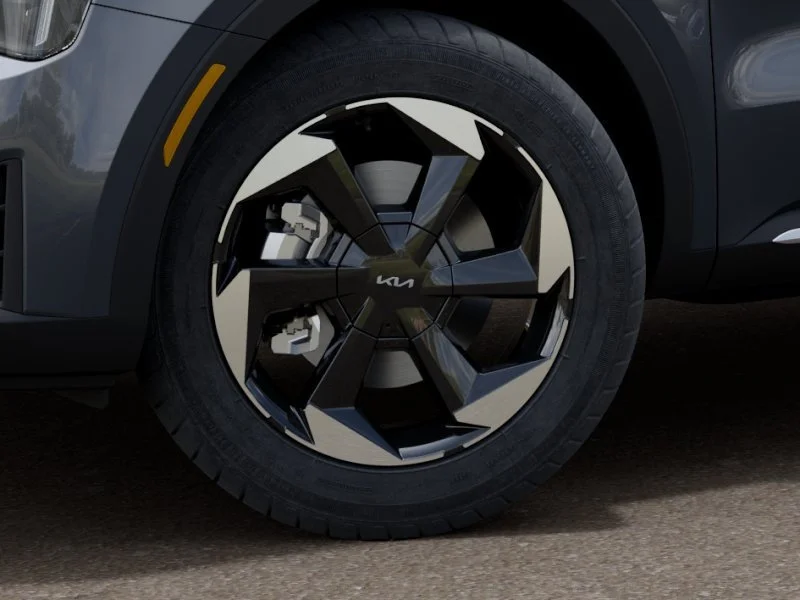 New 2026 Steel Gray Kia EX image 9