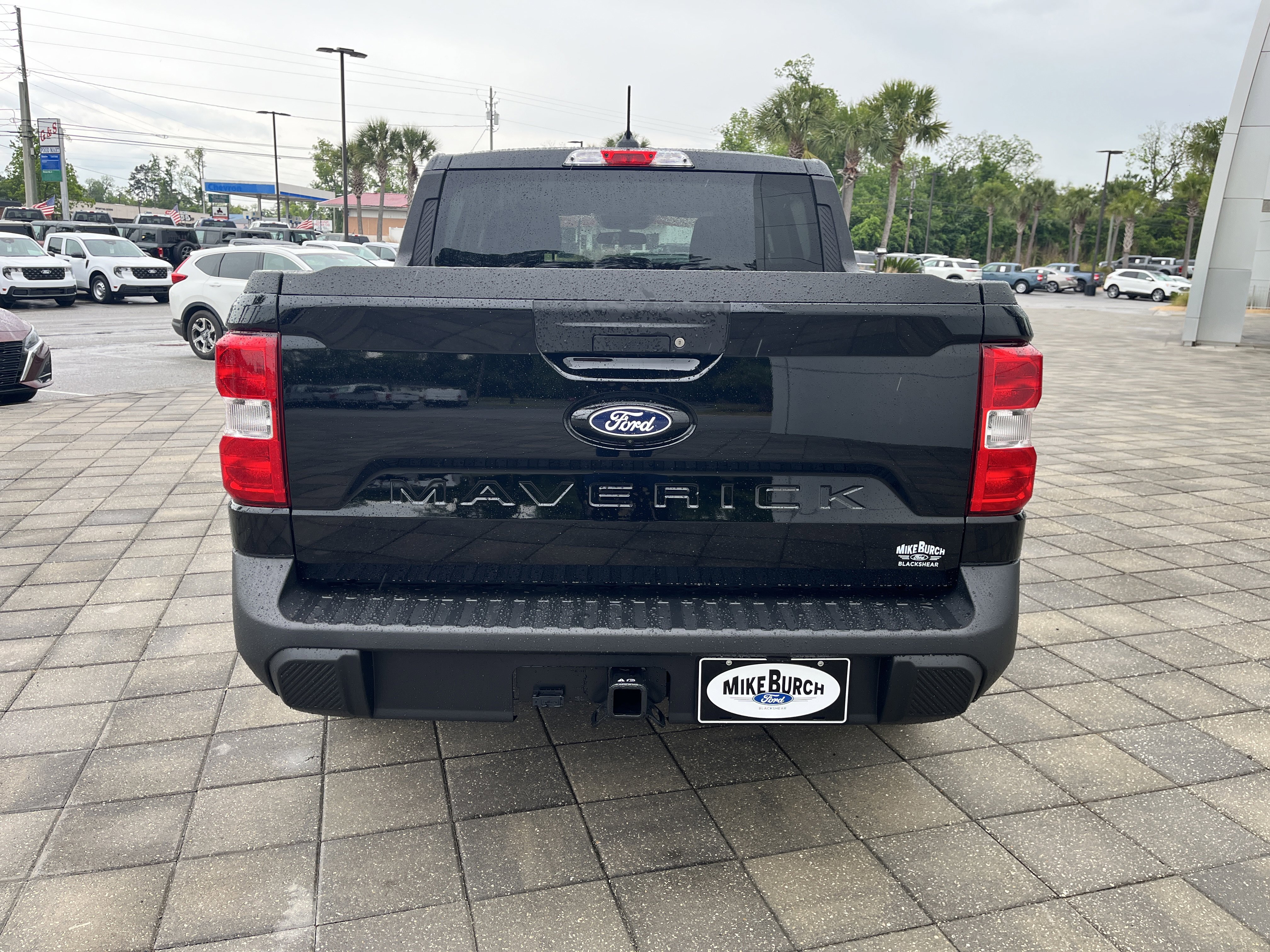 New 2026 Shadow Black Ford XL image 5