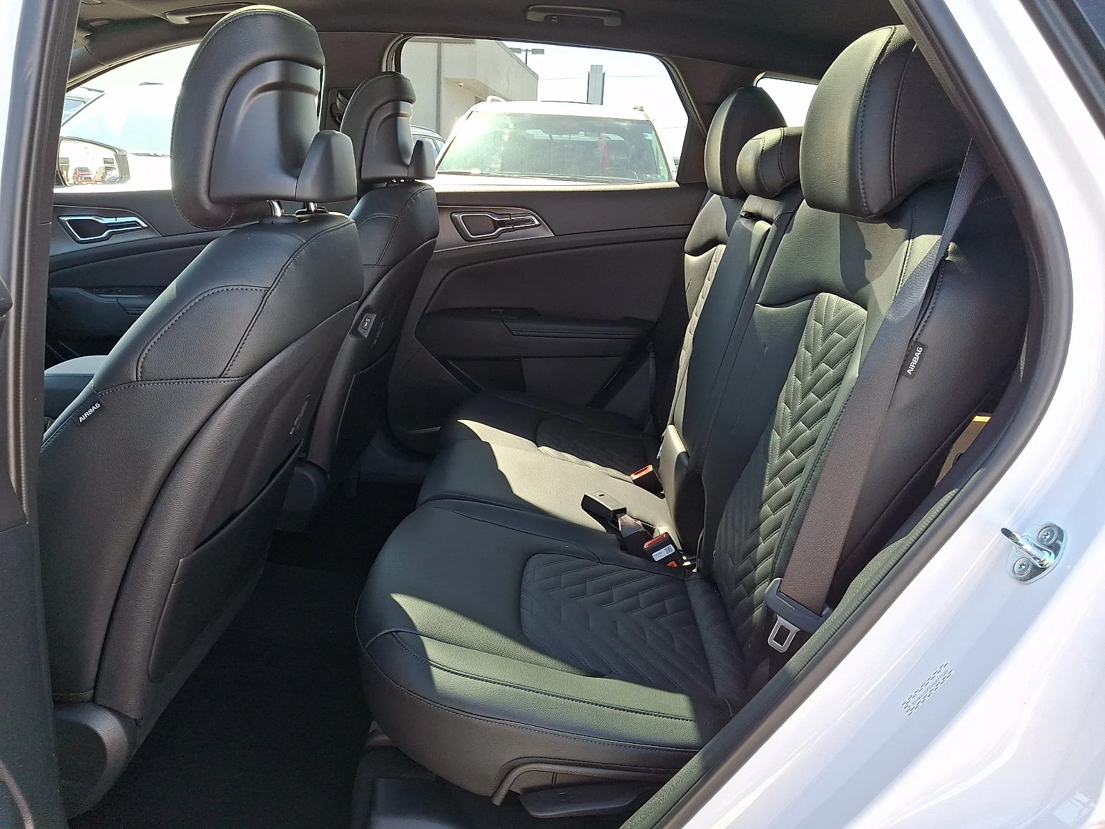 New 2027 White Kia X-Line image 9
