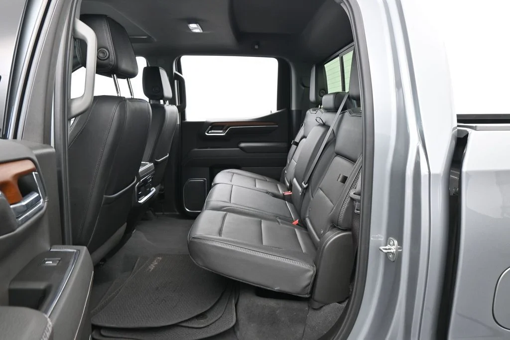 Used 2023 Sterling Metallic GMC Denali image 39