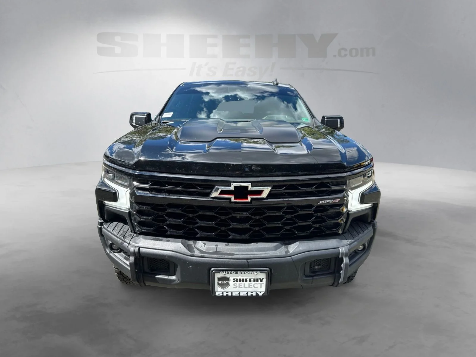 Used 2023 Black Chevrolet ZR2 image 17