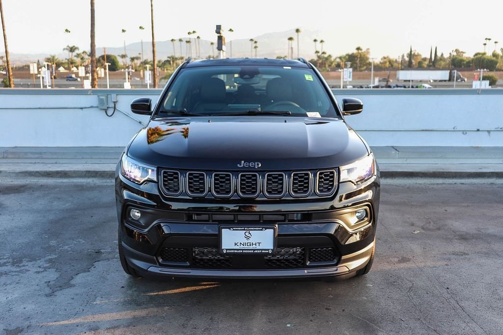 New 2026 Diamond Black Jeep Latitude image 3