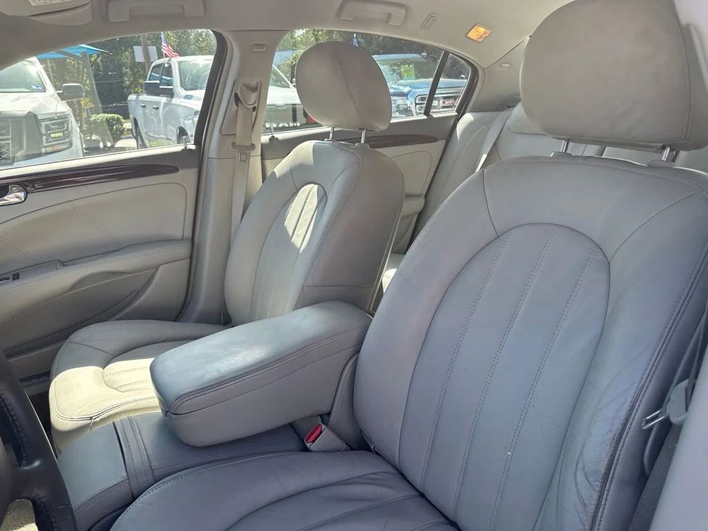 Used 2010 Silver Buick CXL Premium image 15