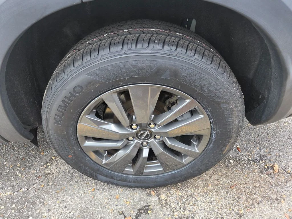 Certified Used 2024 White Nissan SV image 27