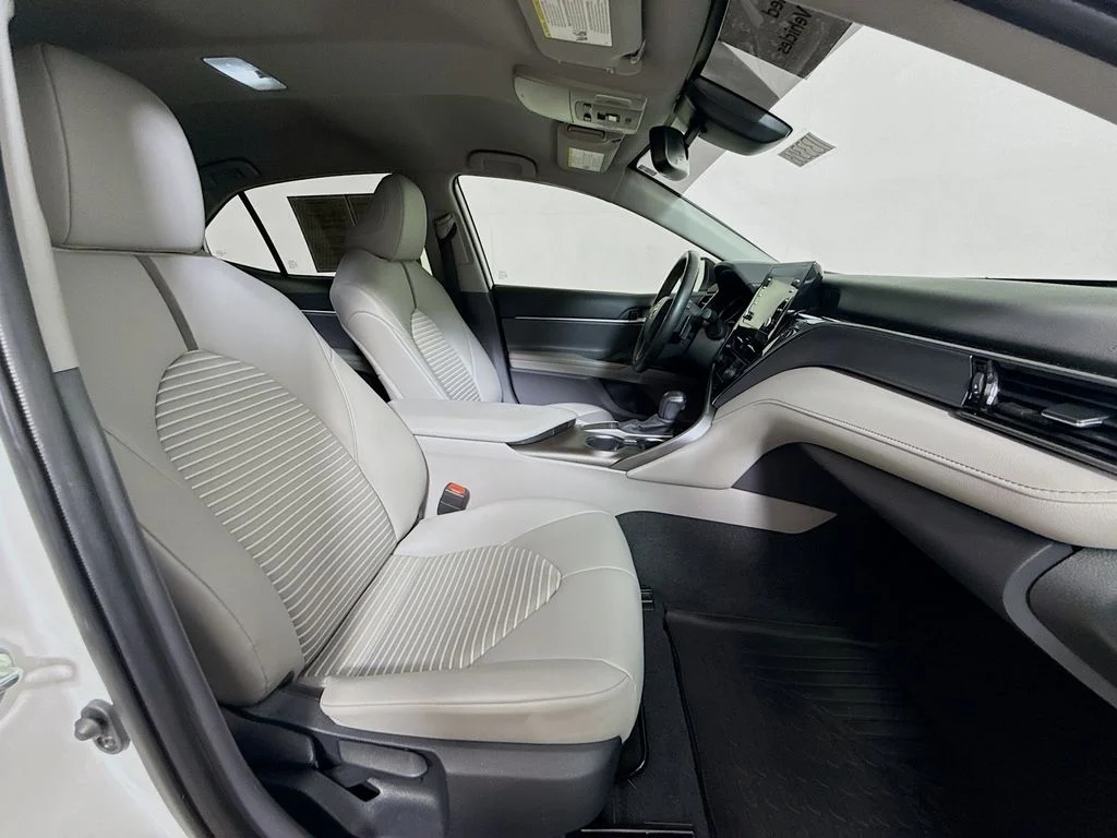 Certified Used 2023 Ice Cap Toyota SE image 25