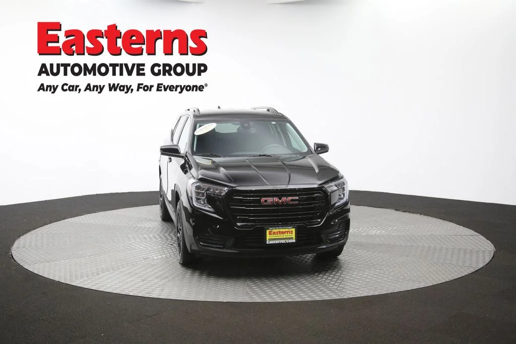 Used 2023 Black GMC SLE image 52