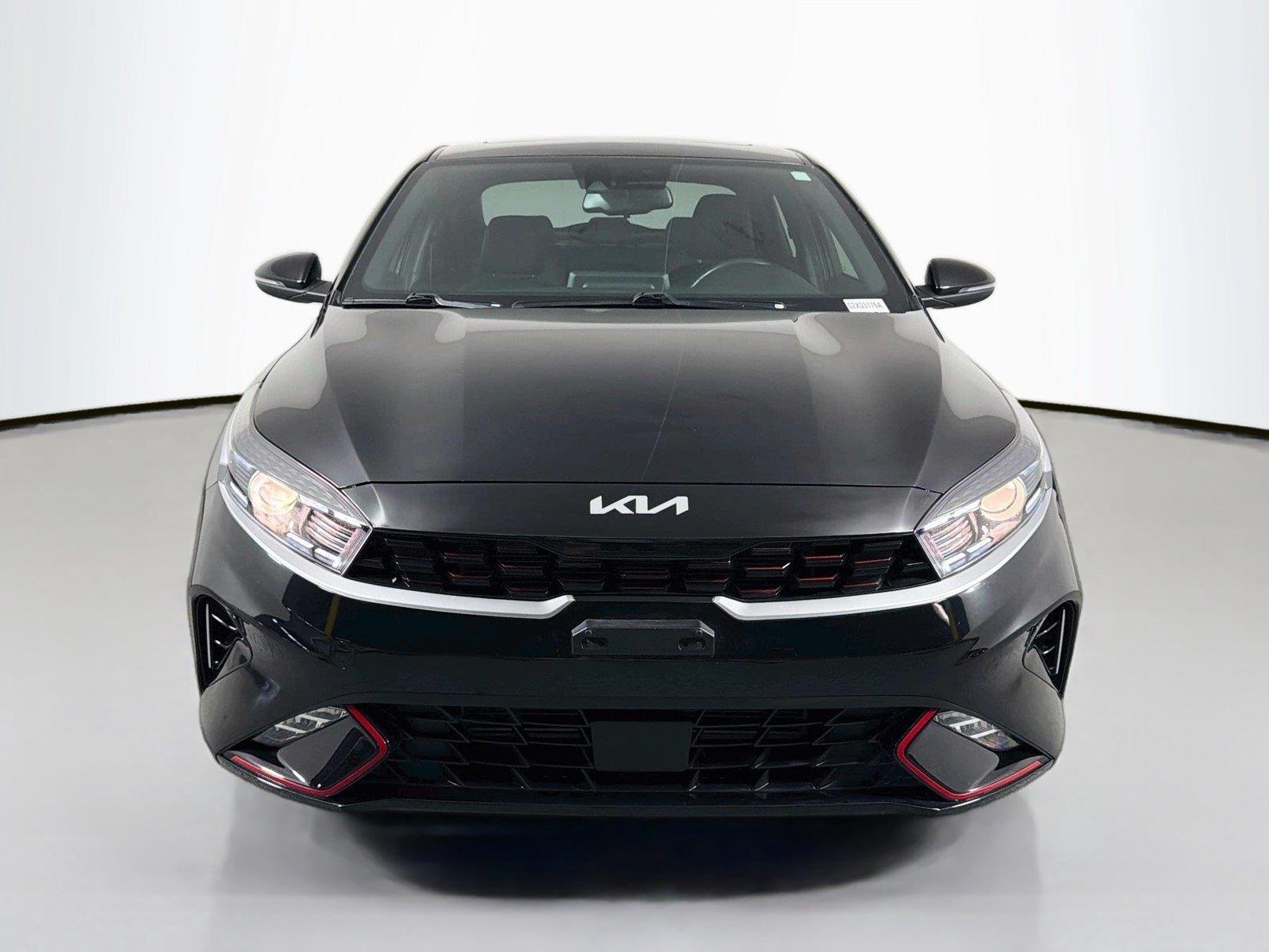 Used 2022 Aurora Black Kia GT-Line image 2
